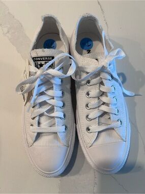 Converse White Low-Top Canvas Sneakers with Black Logo Patch